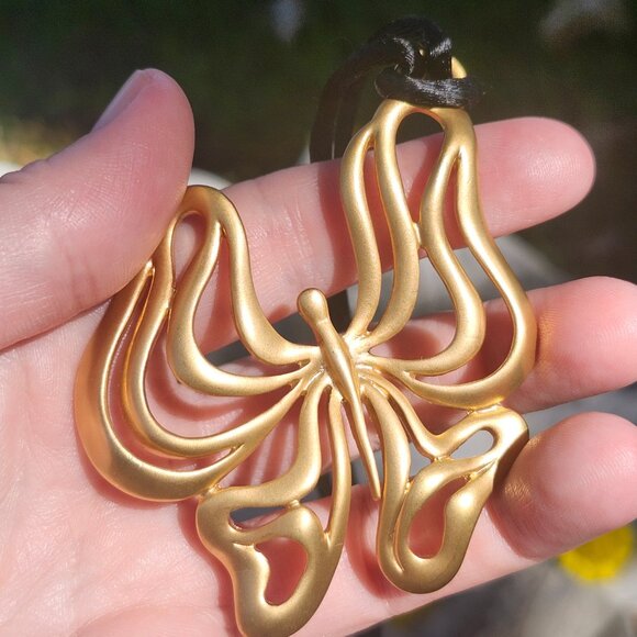 Vintage Art Nouveau Style Butterfly Pendant - Picture 4 of 7